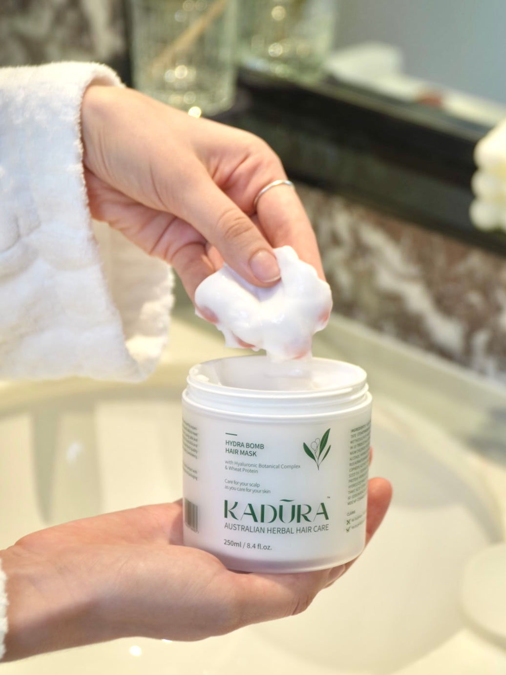 Kadūra Hydra Bomb Hair Mask  | 250ml